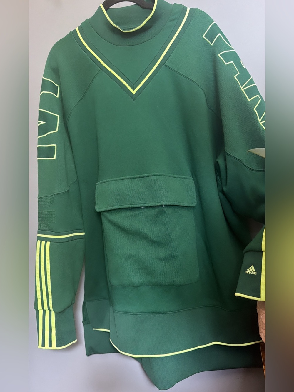 Adidas x IVY PARK Beyoncé Oversized Cargo Sweatshirt Dark Green | L